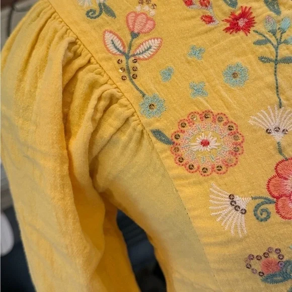 Yellow Girl’s Dress by Peek Nordstrom Size 10 Embroidered Flowers Floral Sequins - Picture 3 of 5